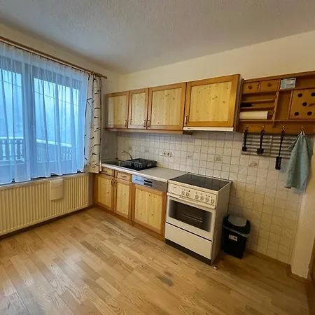 Apartment Haus Ernestine *